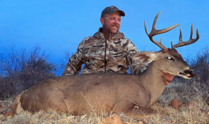 Sonora-Mexico-Hunting-outfitters-coues-deer