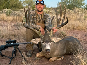 200-inch-in-Sonora-Mule-Deer