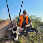 Oryx-hunting-in-New-Mexico
