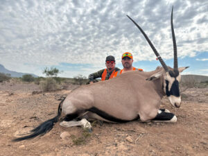 guided-oryx-hunting